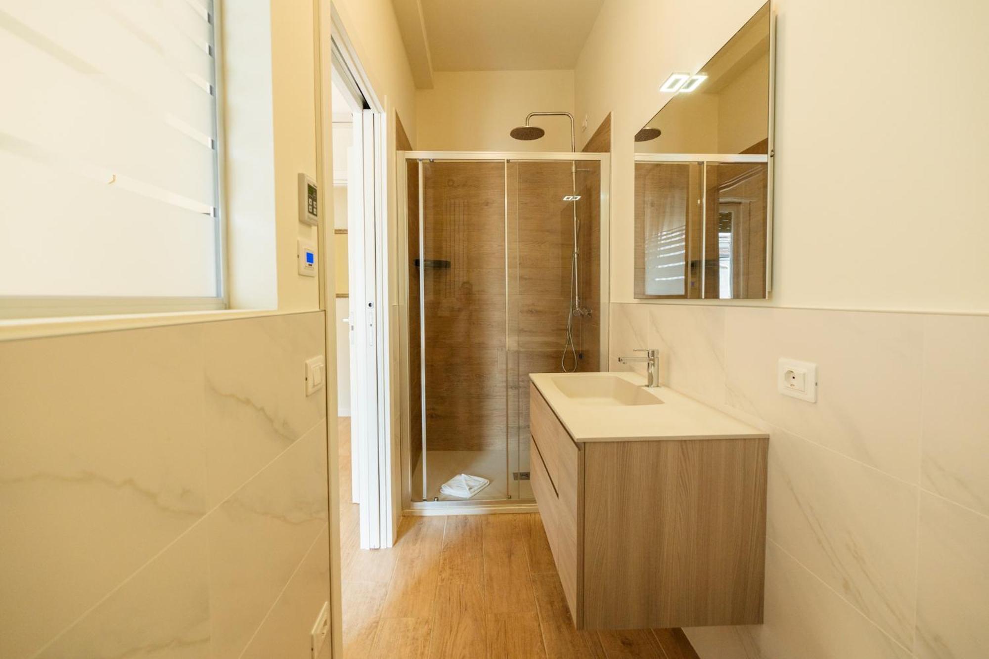 Domus Verona - Ampia Residenza Filippini A Pochi Passi Dall'Arena エクステリア 写真