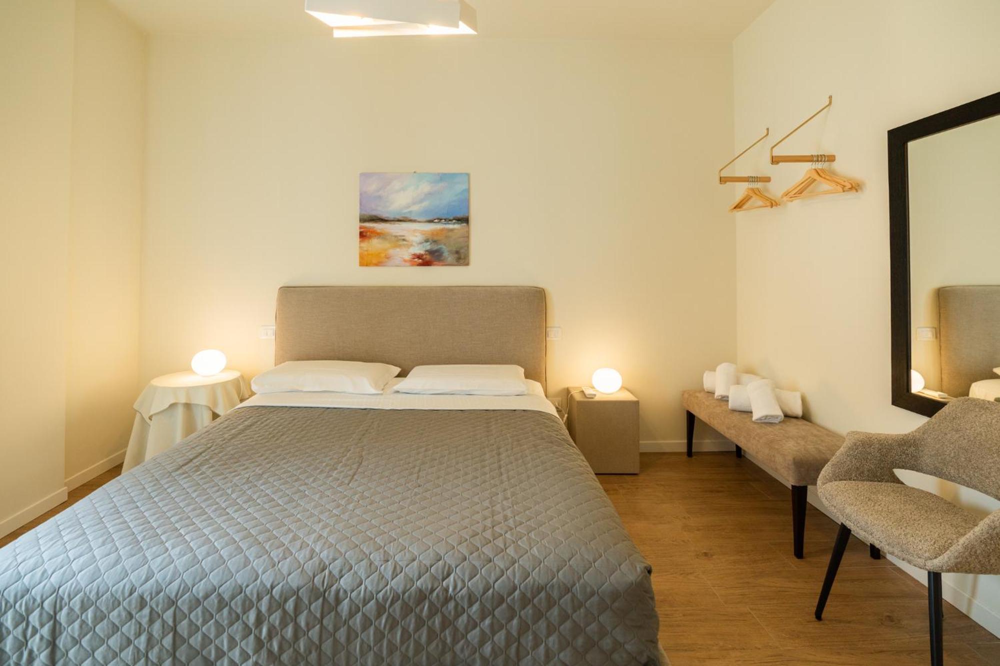 Domus Verona - Ampia Residenza Filippini A Pochi Passi Dall'Arena 部屋 写真